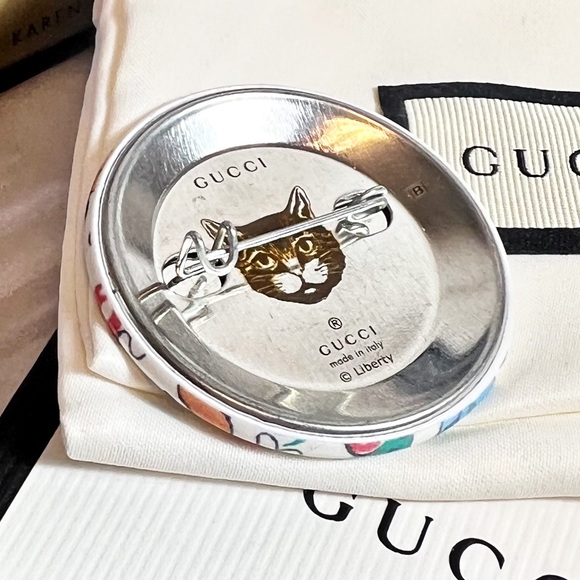 Gucci X Liberty Whimsical Logo Pin/Brooch - Picture 4 of 8